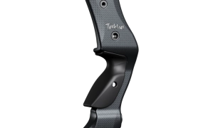 Taïkha: the carbon traditional riser by Uukha